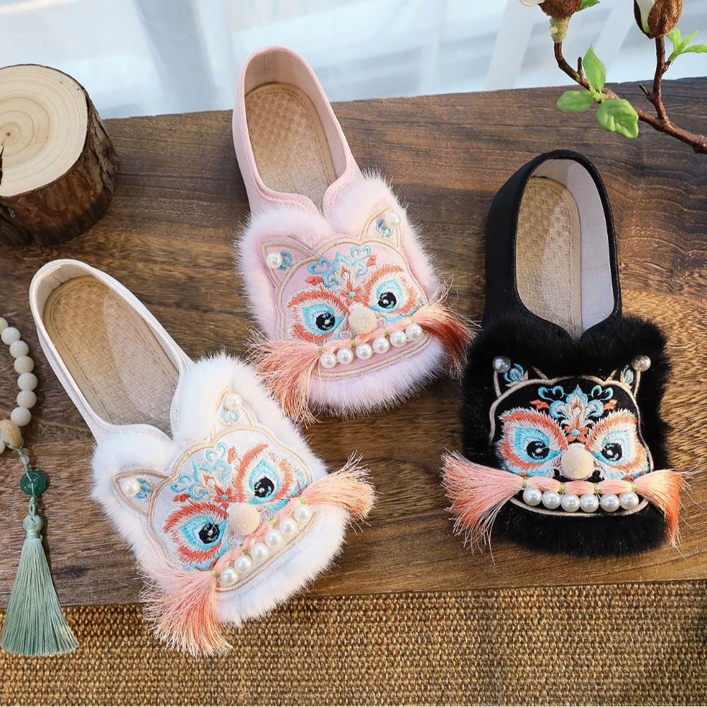 Moda estilo étnico sapatos de  - Winter Ethnic Fashion For Women avaliação e preço