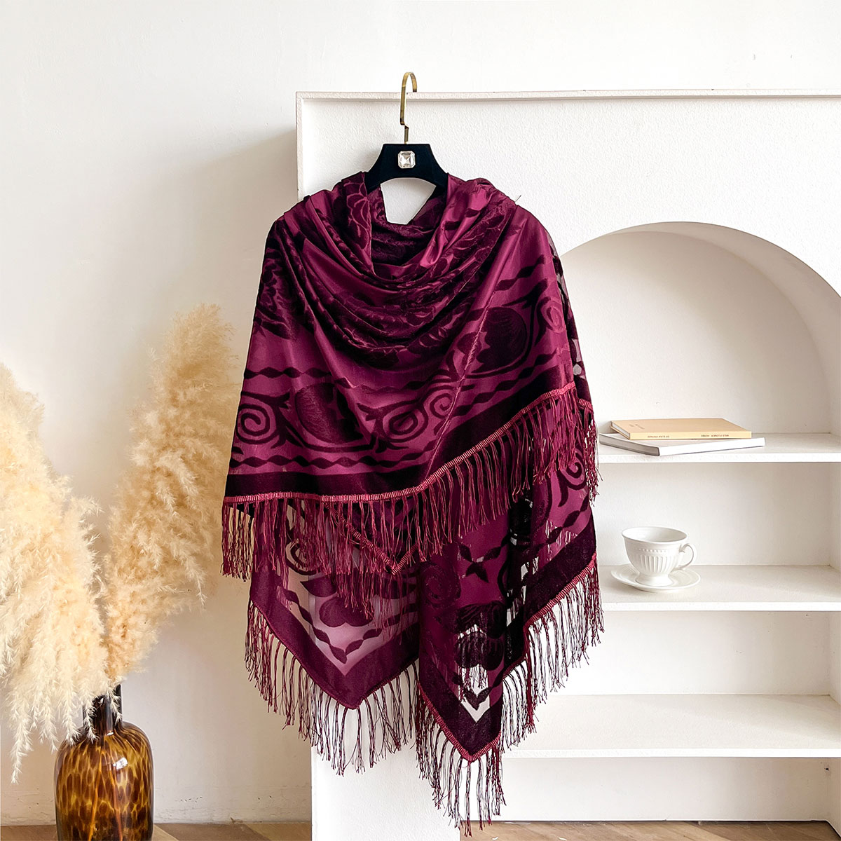 Cachecol de Veludo Retrô com B - Winter Ethnic Fashion For Women avaliação e preço